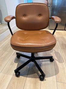 Swivel Office Chair