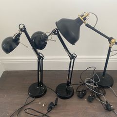 3 lamps