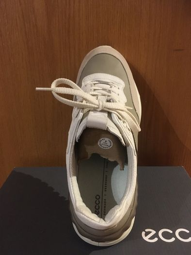 ECCO Retro Style Leather Trainers 44 New         /      ECCO Shoes Size 10 Men