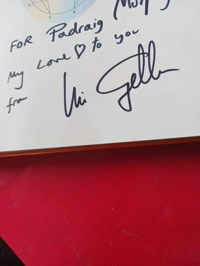 Uri Gellar's / Life Signs/ 2002/ Signed,twice/ 1st Edition