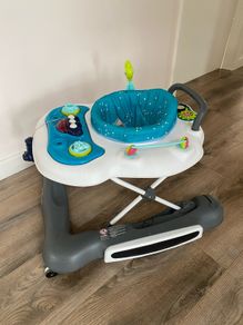 Babymoove walker/ New was 250 euro