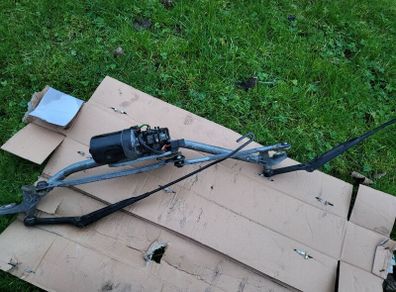 Audi a4 s4 b5 model wiper linkage with motor and arms