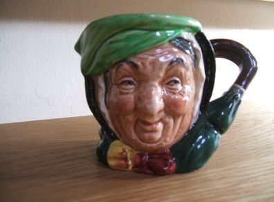 Royal doulton small toby jugs