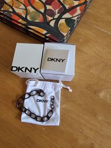 DKNY Oval Link Hematite Tone Bracelet / New