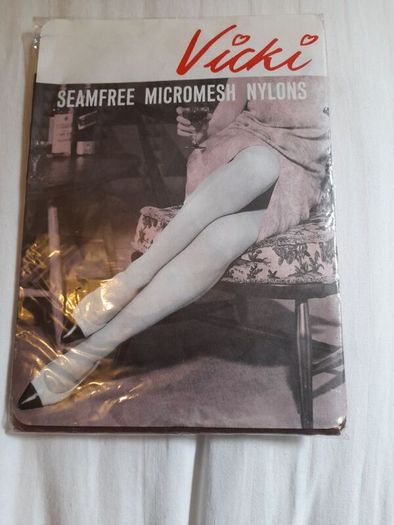 vintage nylon seamfree tights