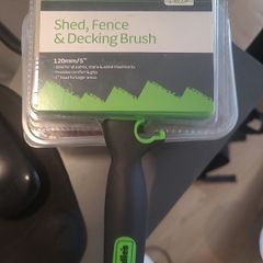 Woodies Paints brush