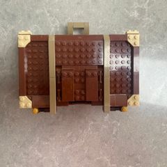 Lego fantastic beasts Newts suitcase