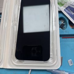 iPhone 13 LCD screen
