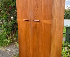 Wardrobe for free