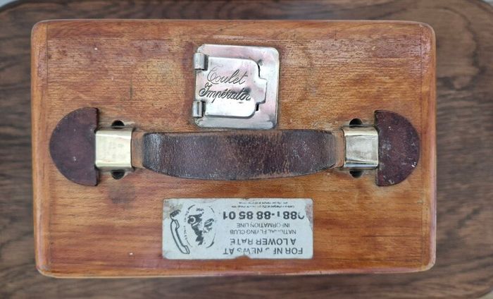 Working Antique Pigeon Racing Clock Toulet Imperator