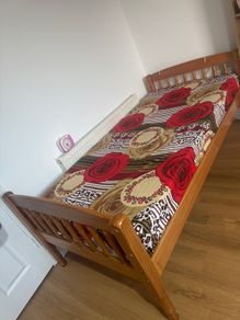 single bed with mattress