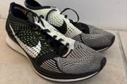 Nike Flyknit Racer UK 8 EU 42.5