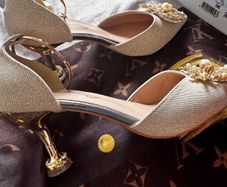 Womens Shoes