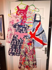 Bundle of 6 gorgeous dresses, size 4-5 yo