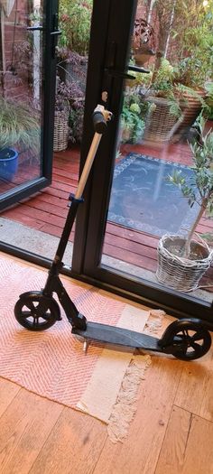 scooter (BMW) FOLDABLE push scooter