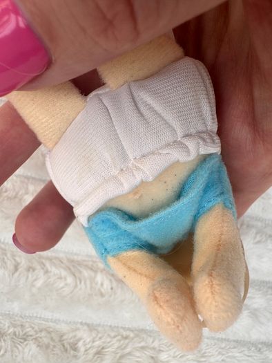 Burger King 1998 Rugrats Tommy Pickles Hugging clip on Plush approx. 4" Used Please see photos