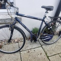 For repair - Men's Giant Hybrid Bike (large)