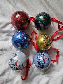 Games Workshop Warhammer 40k Space Marines Christmas baubes, Christmas ornaments