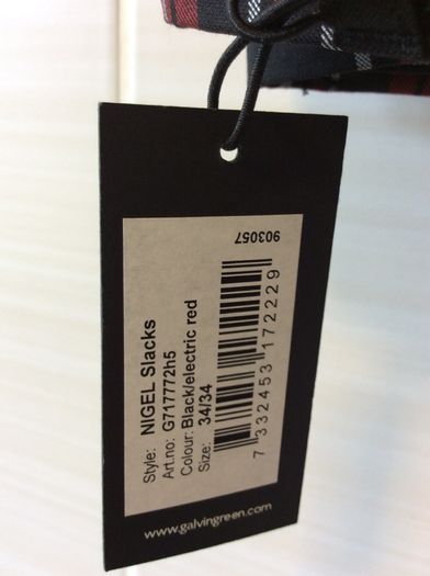 Brand New Galvin Greene.Mens Golf Trousers. Retail At 149euros In Golf Shops.Selling 100euros. Waist 34 Inside Leg 34. Collect Or Via Post.