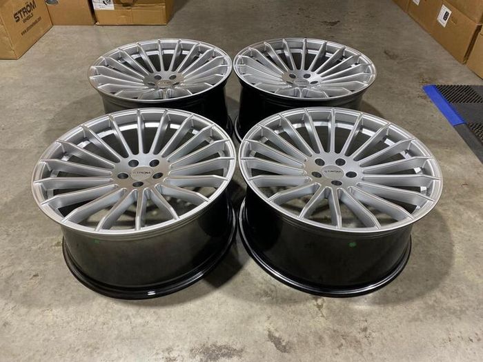 23" Inch Strom STR4 Wheels Range rover sport Defender Vogue 5x120 Jeep 4x4 Gloss Black 72.6