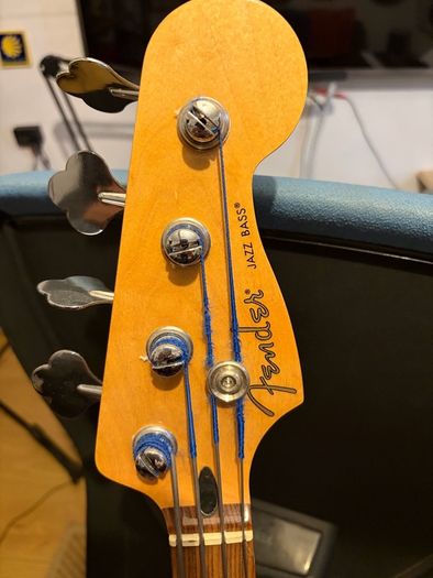 Fretless Jazz Bass
