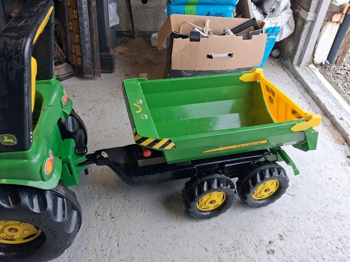 Rolly Toys John Deere Tractor & Trailer