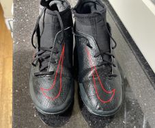 Nike Phantom size 3