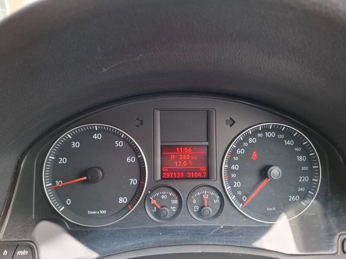 Volkswagen Jetta 2007. 1.6 Petrol. Comfortline