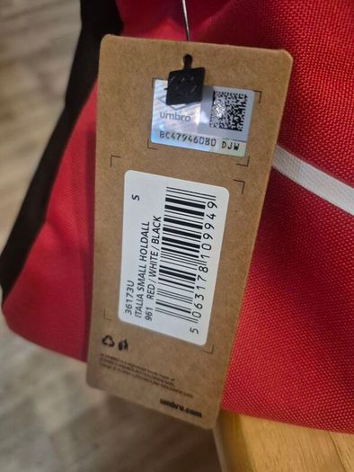 Umbro lightweight Small Hold all Sports Bag