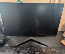 LG Electronics 27GR75Q-B Ultragear Gaming Monitor 27 Inches (68.5 cm), 2560 x 1440, 16:9, WQHD 1440p, 99% sRGB, HDR10, 165 Hz, 1 ms GtG - Black