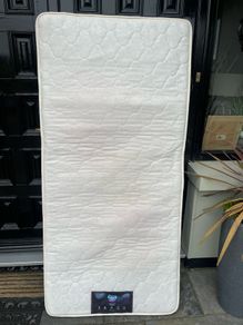 Very Clean Medium Thick Single Mattress - Can Deliver