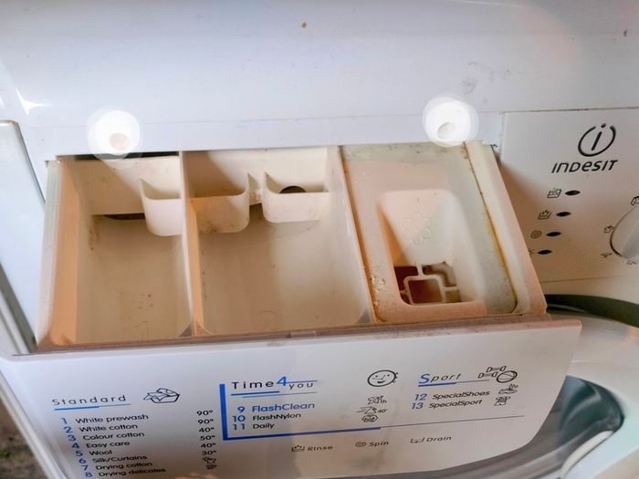 Washing machine Indesit 5Kg w/ Warranty