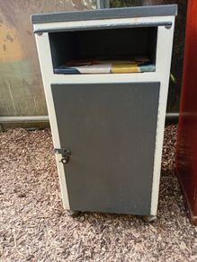 Vintage cabinet