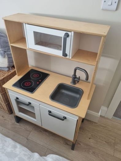 Children's IKEA Kitchen Unit
