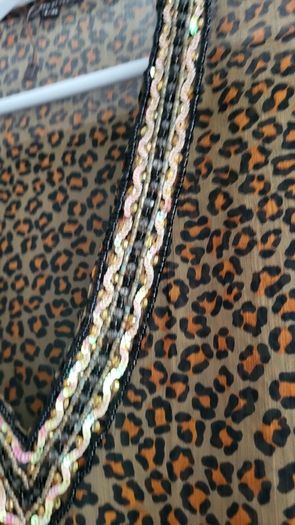Inspired leopard print beachwear tunic  Sz L /XL (Fit 12-14 UK)