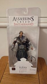 Assassin's Creed Brotherhood Ezio Ebony Assassin Unhooded