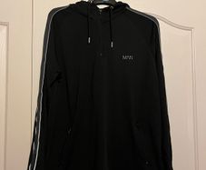 Black BooHoo Man Tracksuit size Large Jumper and Tracksuit Bottoms