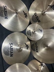 Sabian XS20 Cymbal Set (Hats, 2 Crashes, Ride, China & Splash) - Complete Pack