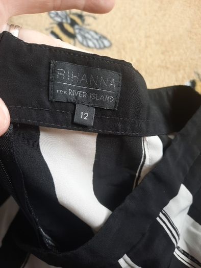 river island shorts
