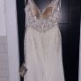 wedding dress Image 4