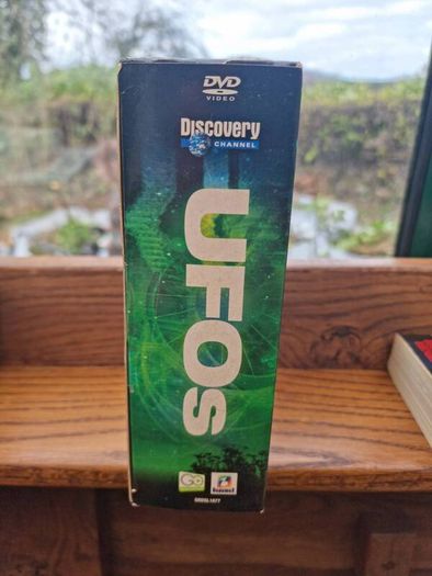Discovery channel UFOs 8 DVD box set