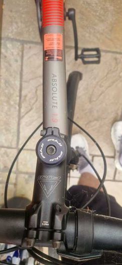 Fuji Absolute 1.9 Hybrid Bike - Medium 17