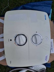 Triton T90sr shower