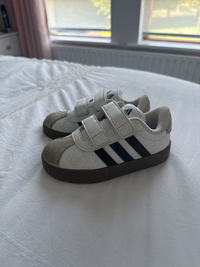 adidas VL court kids size 7k uk.