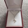 9k White gold Diamond Pendant Image 2