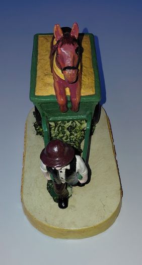Guinness Figurine Man Pulling His Horse And Cart