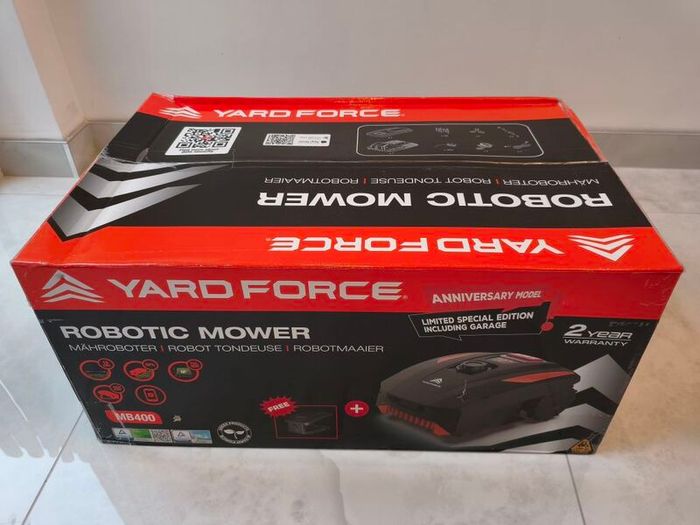 Robotic Lawnmower Yard Force MB400