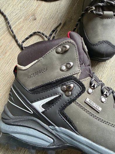 Bennon boots