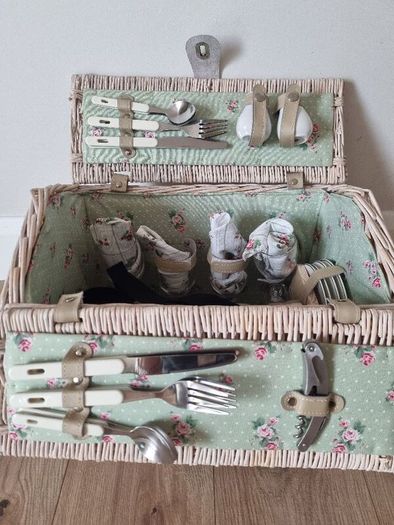Picnic Basket Set