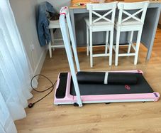 Treadmill walker